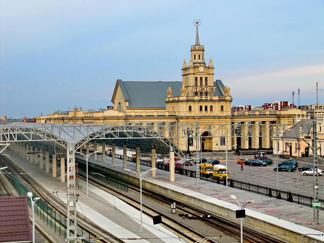 Брестский железнодорожный вокзал, пути