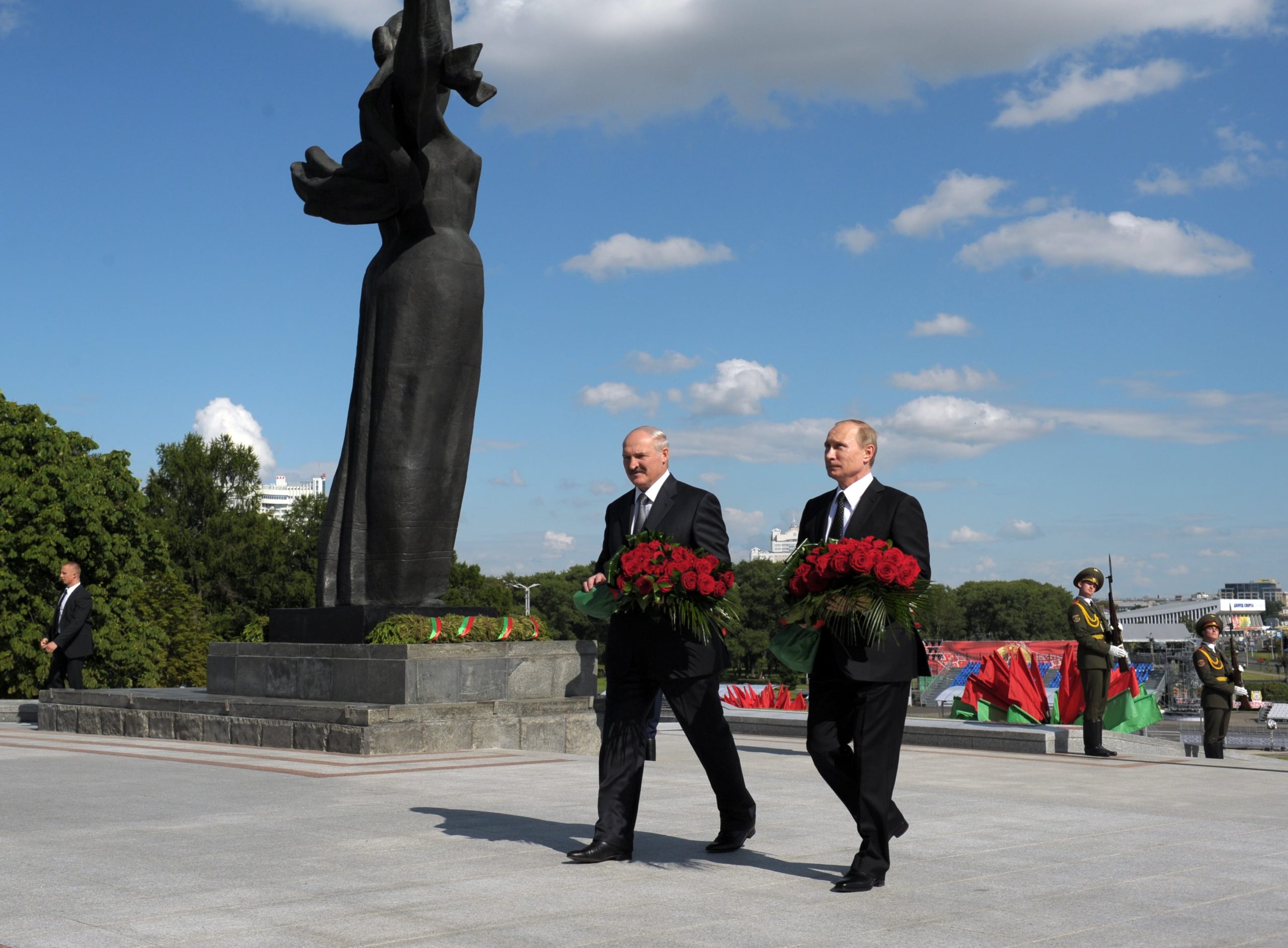 В Беларуси действуют десятки мемориальных комплексов посвященных войне