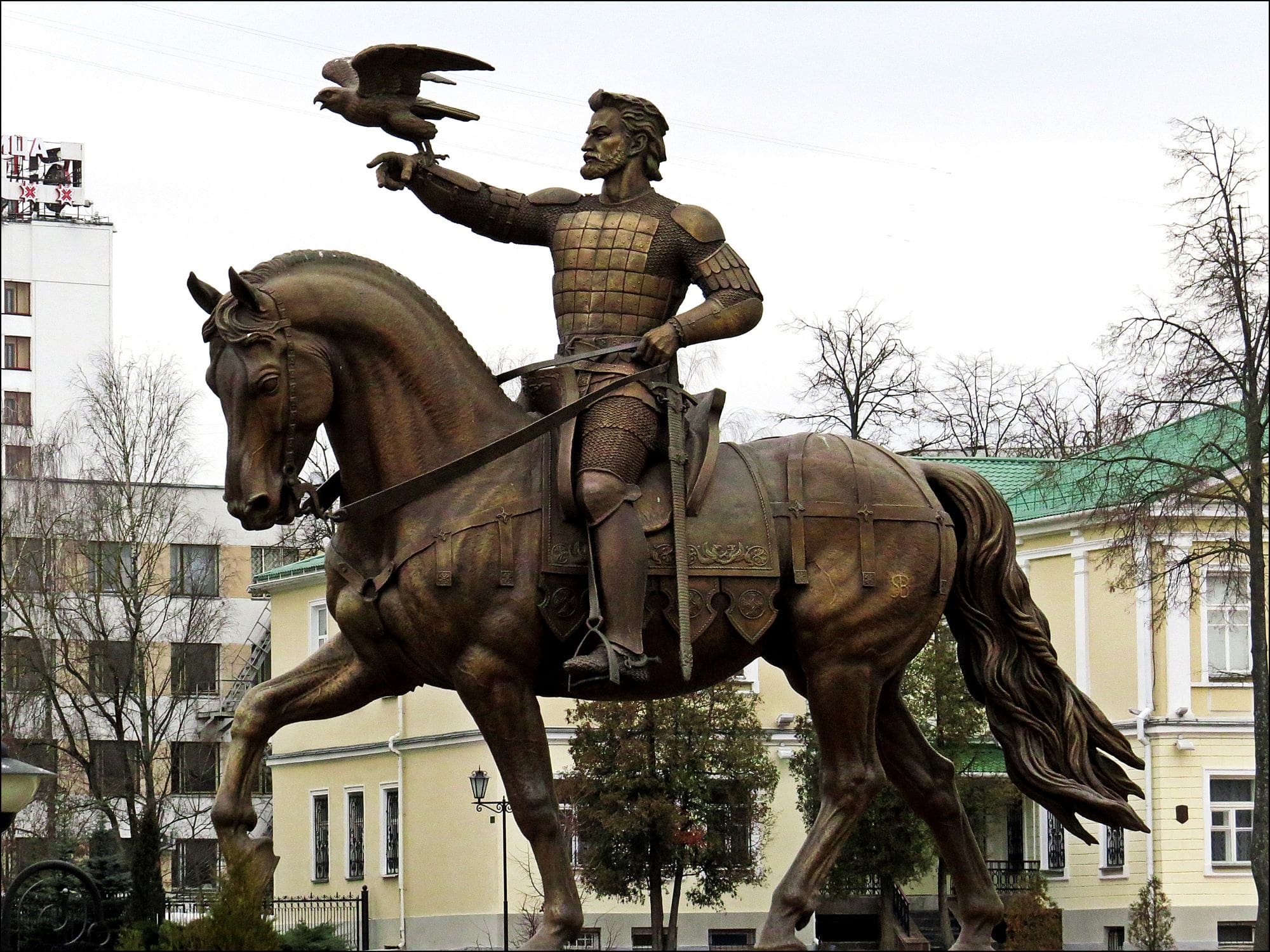 Памятник Ольгерду в центре Витебска