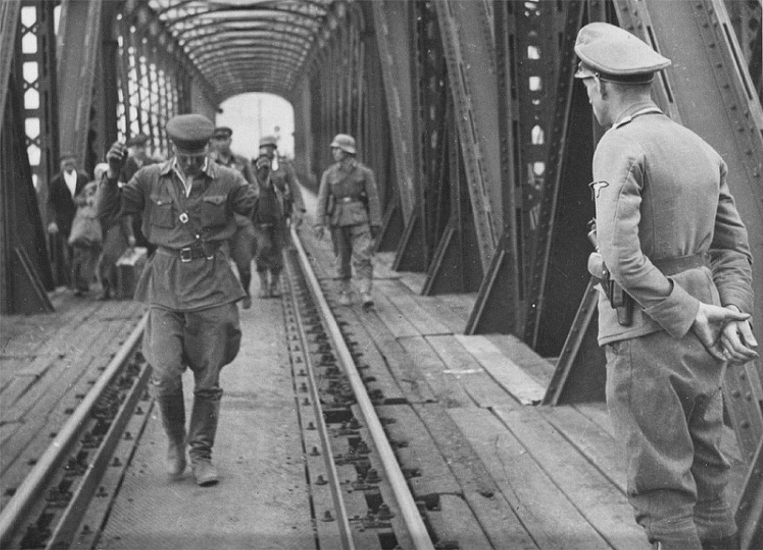 Полсотни целых мостов досталось гитлеровцам в БССР