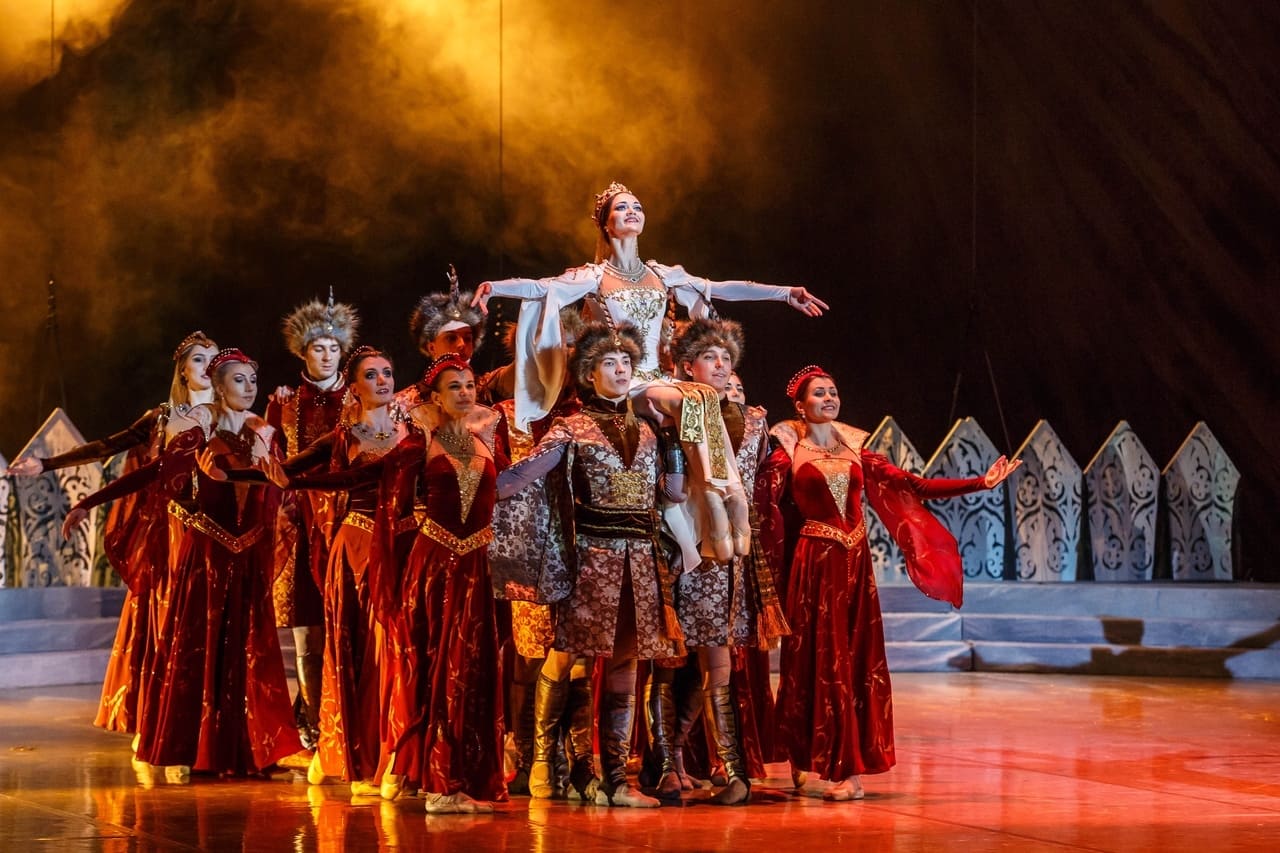 В Беларуси даже поставлен балет по романтичному мятежу Глинских