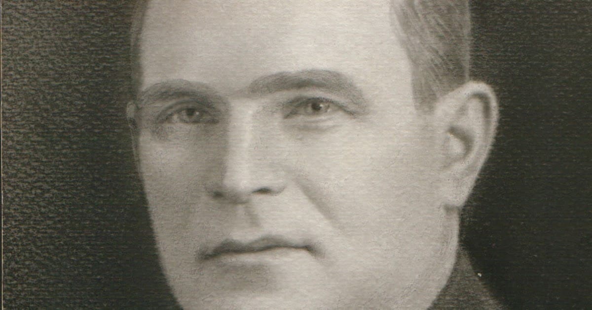 Василий Корж был не только опытным диверсантом но и успешным директором совхоза