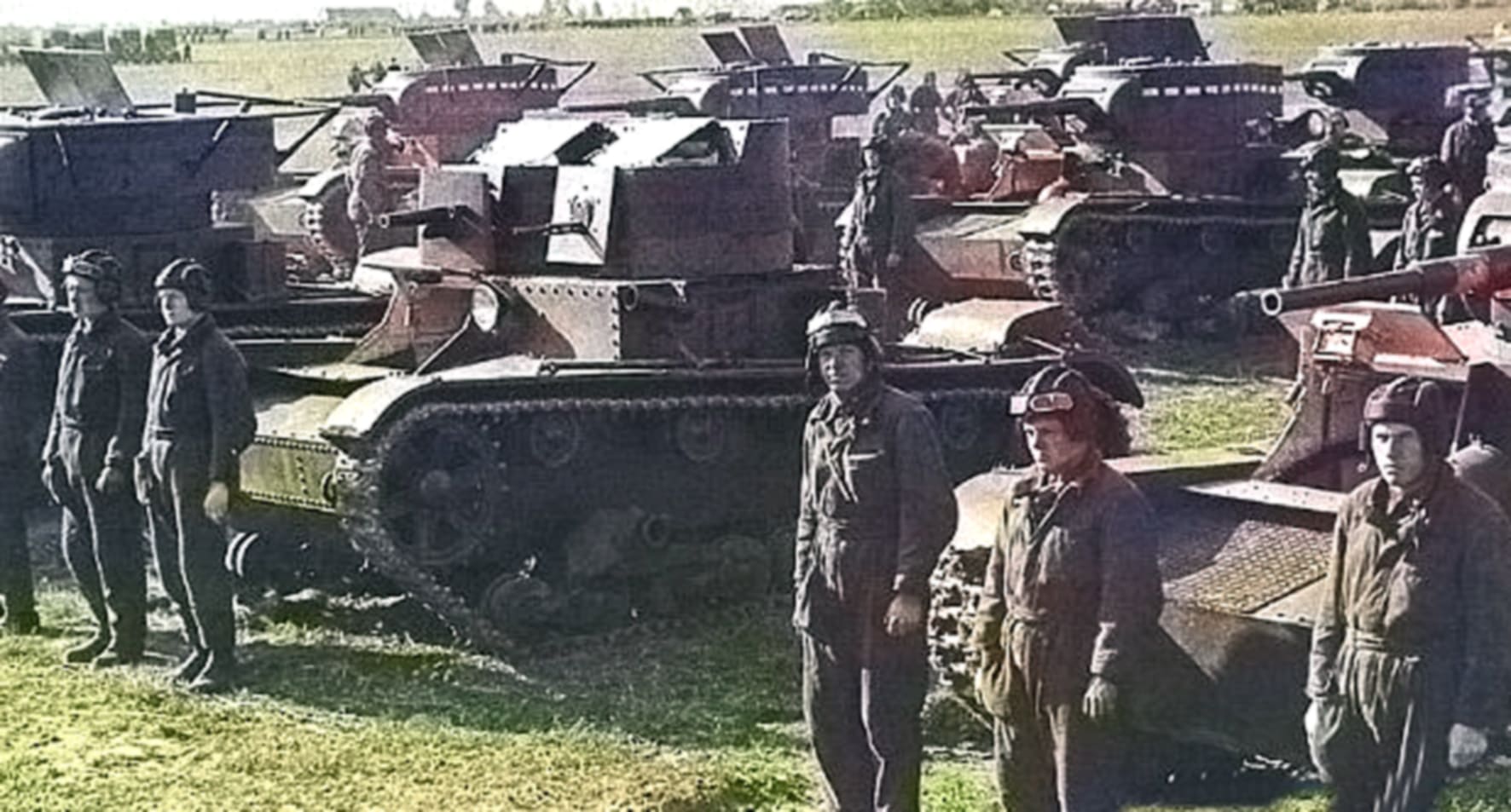 Танковый полк дивизии был на учениях