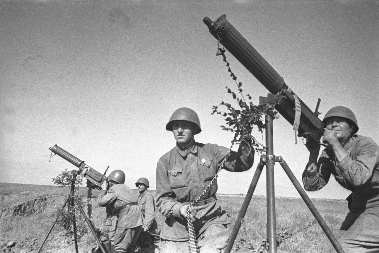 Средствами ПВО 4 армия РККА была обеспечена на 10.