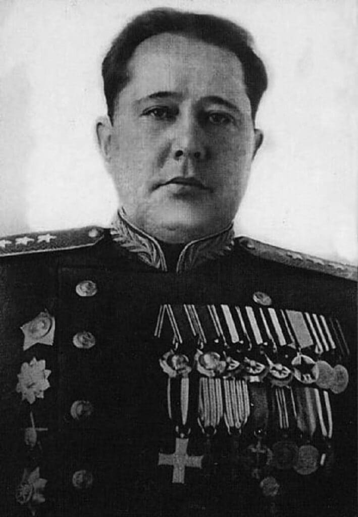 Генерал-полковник Леонид Сандалов