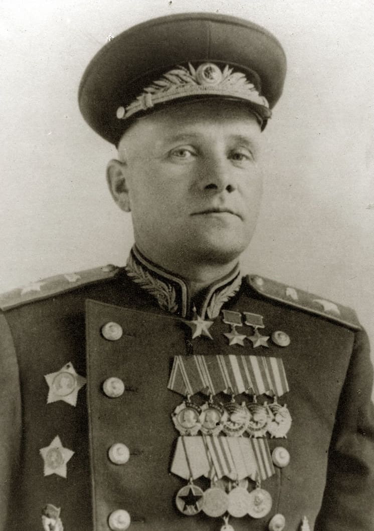 Маршал бронетанковых войск Богданов