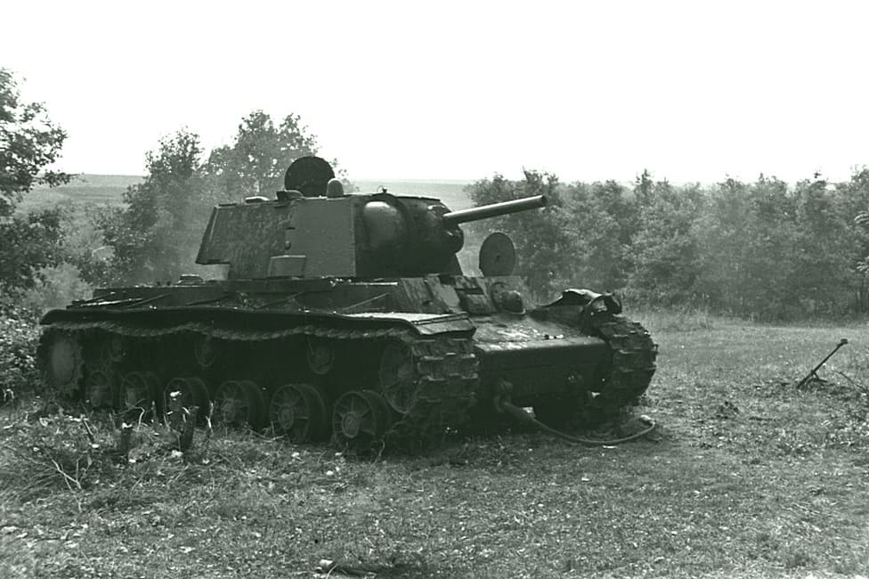 Бойцы надеялись, что новые тяжелые танки уже в Бресте