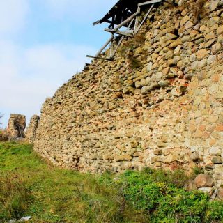 В Кревском замке начата реставрация