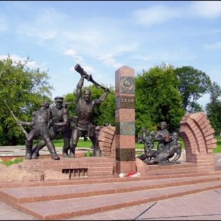 Памятник в Брестской крепости