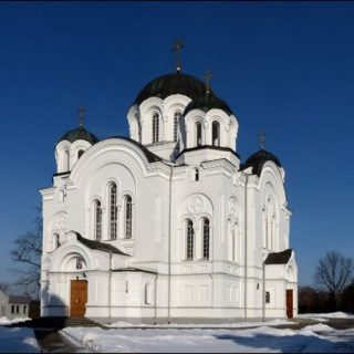 Спасо-Ефросиньевский монастырь зимой