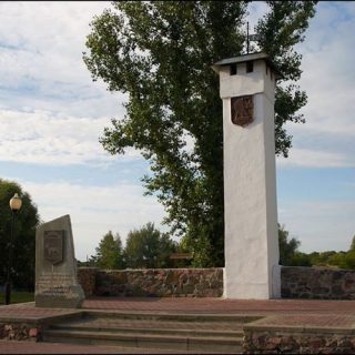 Памятник вТурове