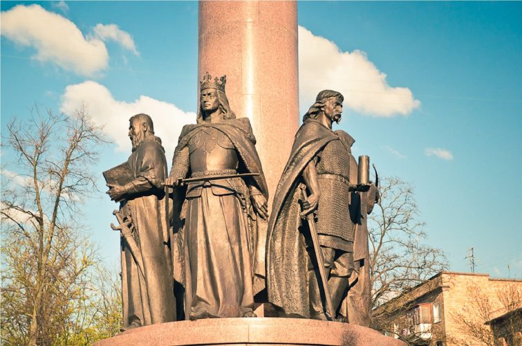 Витовт на памятнике тысячелетия Бреста