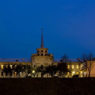 Новый замок в Гродно ночью